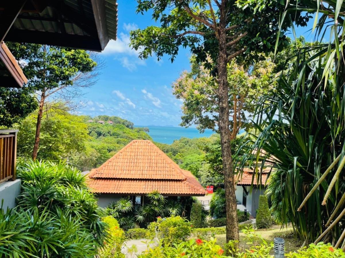 Bakantiang Resort Ko Lanta Extérieur photo