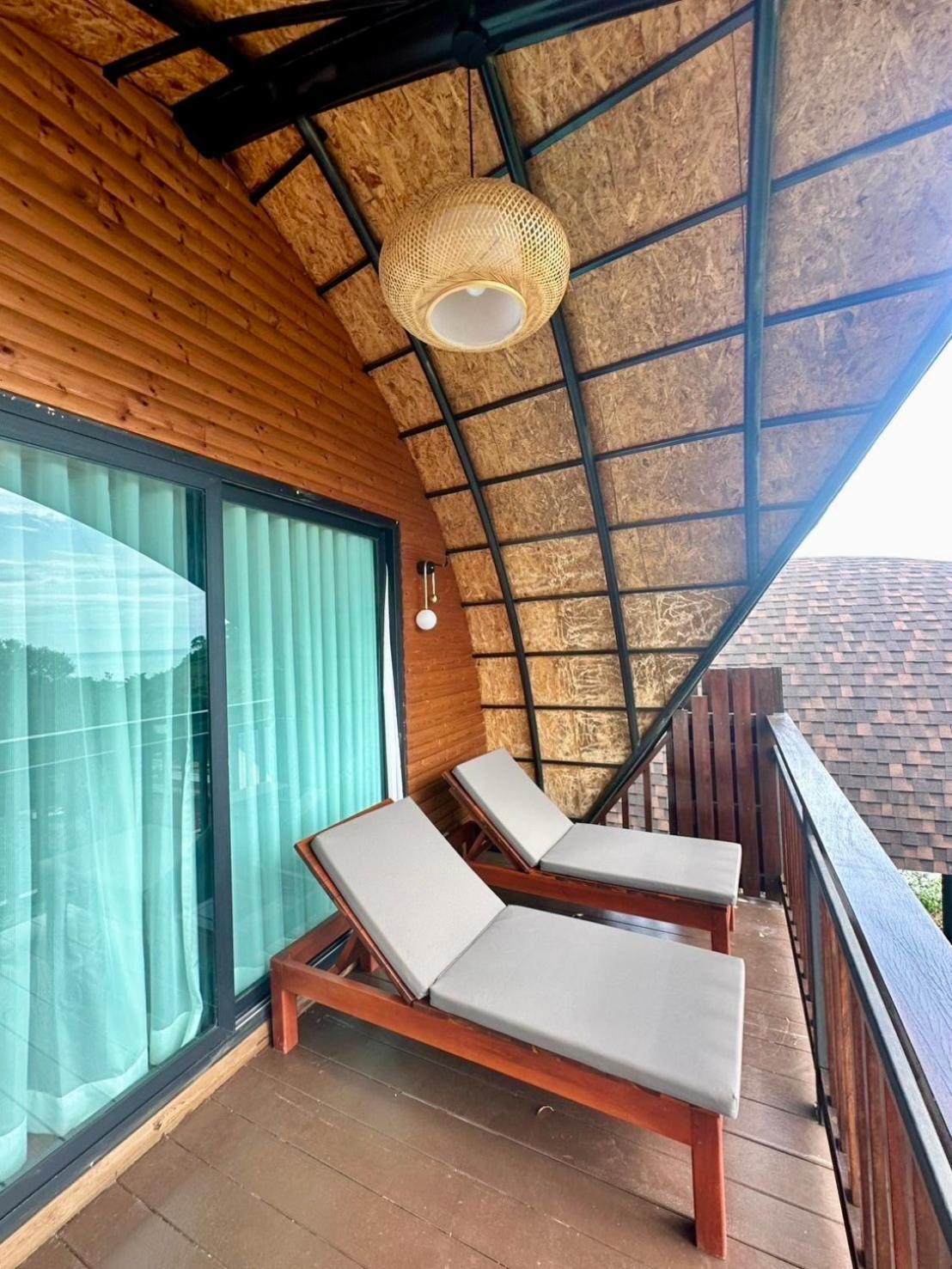 Bakantiang Resort Ko Lanta Extérieur photo