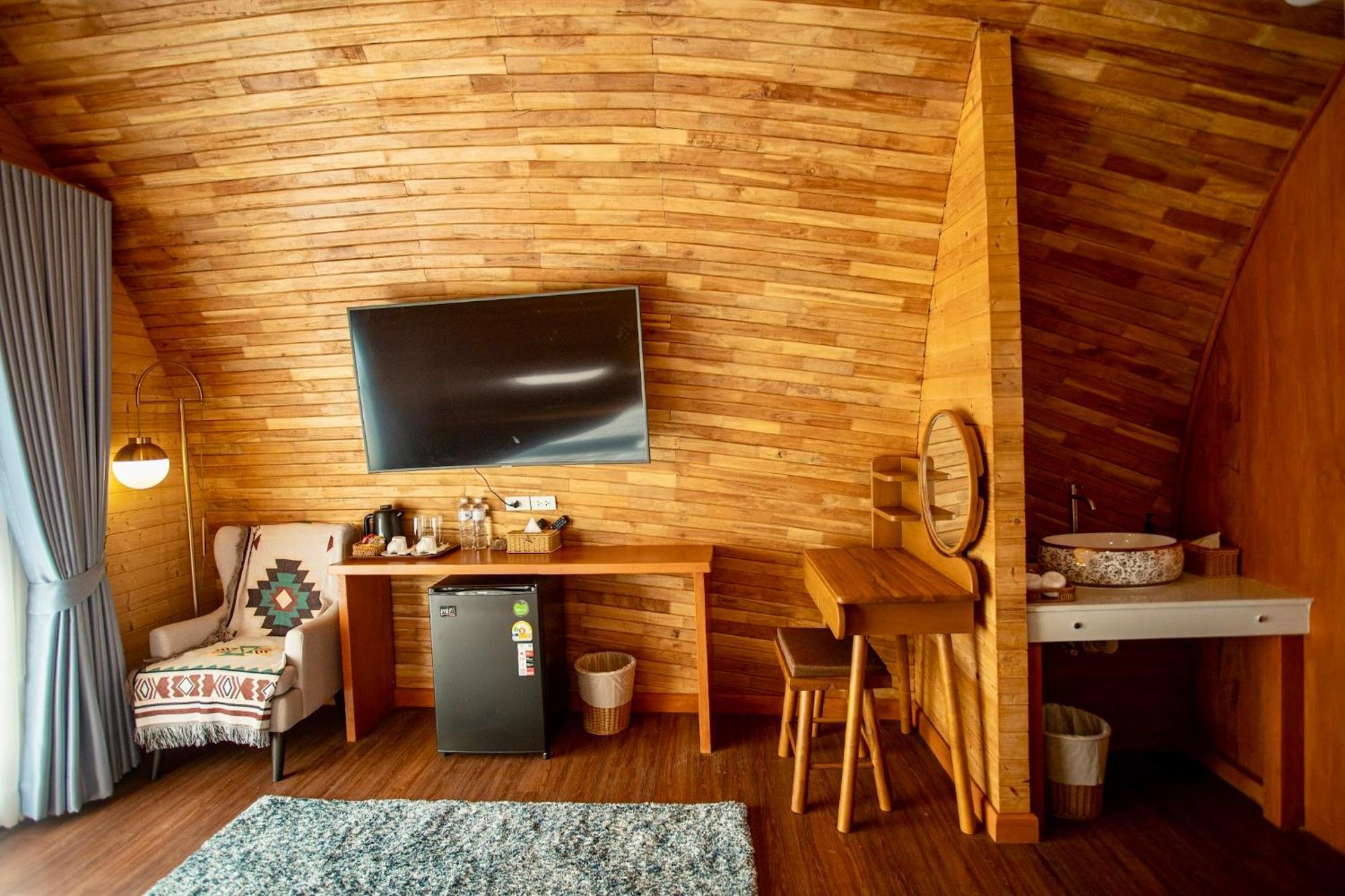 Bakantiang Resort Ko Lanta Extérieur photo