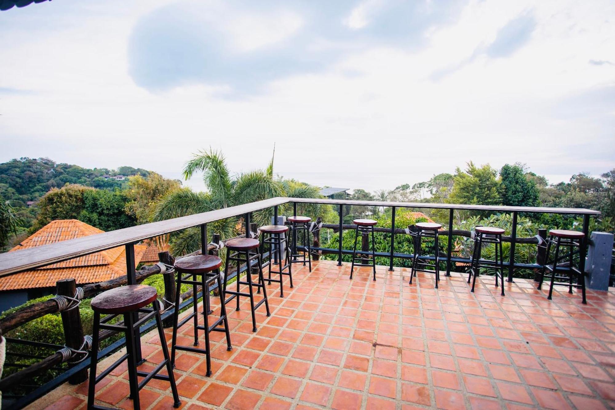 Bakantiang Resort Ko Lanta Extérieur photo