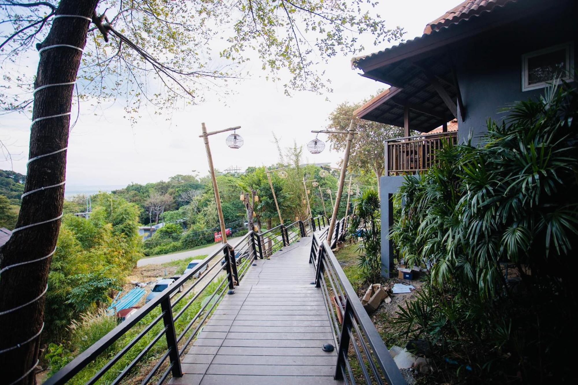 Bakantiang Resort Ko Lanta Extérieur photo