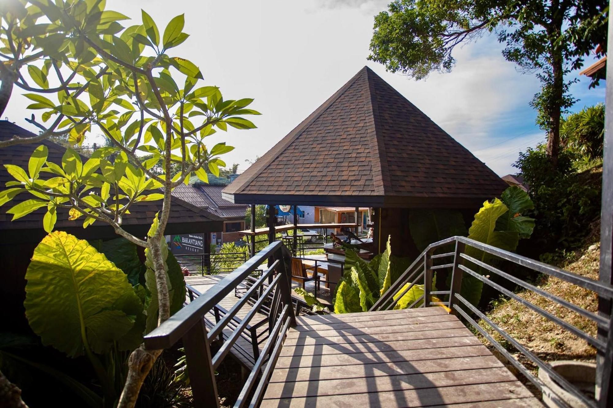 Bakantiang Resort Ko Lanta Extérieur photo