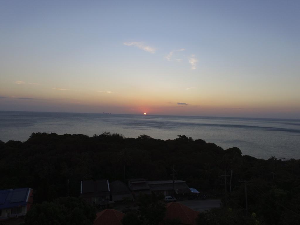 Bakantiang Resort Ko Lanta Extérieur photo